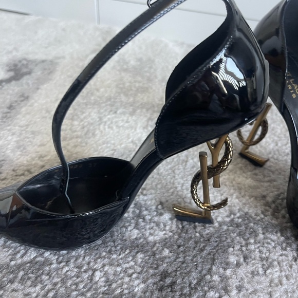 YSL Heels - Picture 5 of 7